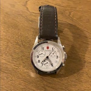 Men’s Victorinox Swiss Army Watch